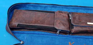 GD LUXURY CASES
Capolavoro Designo Ultimate Case
Carom & 5-Pin Soft Case GD LUXURY CASES Capolavoro Designo Ultimate Case Carom & 5-Pin Soft Case